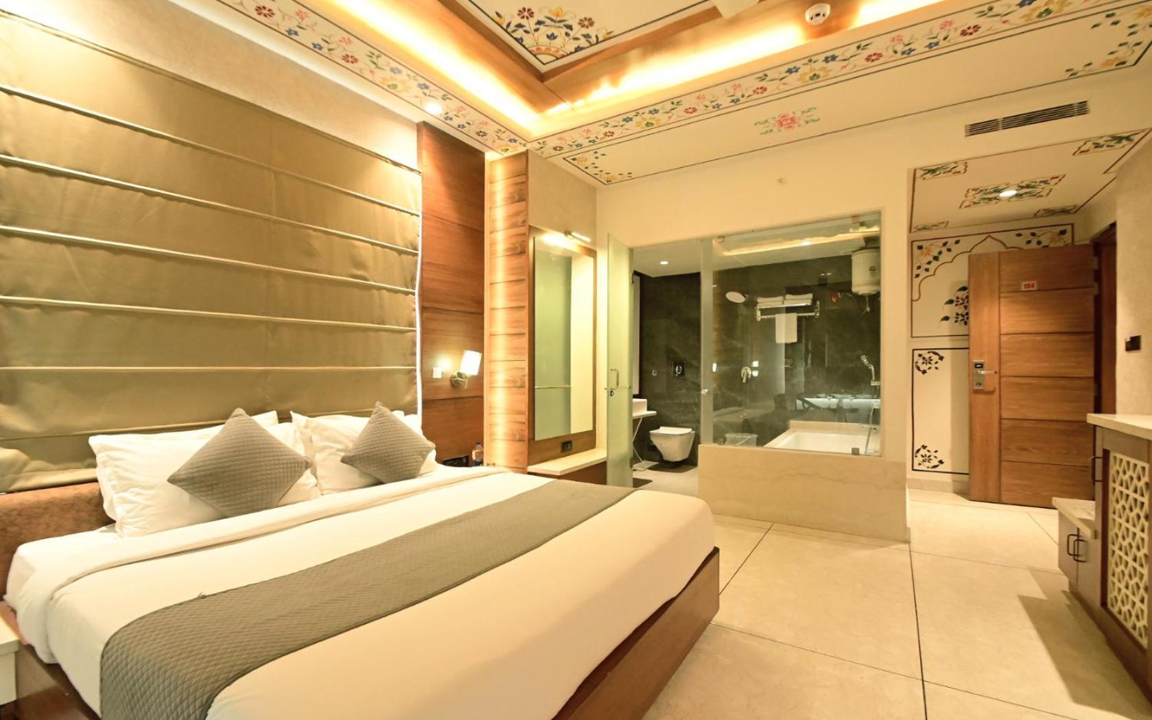 Hotel Rr 62-Jaipur City Centre Hotel Dış mekan fotoğraf