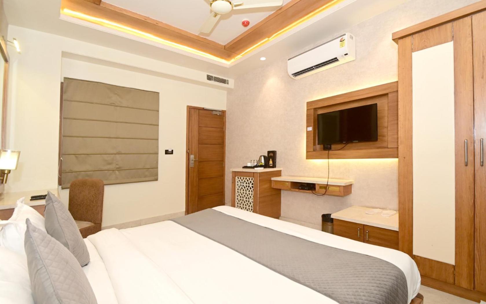 Hotel Rr 62-Jaipur City Centre Hotel Dış mekan fotoğraf