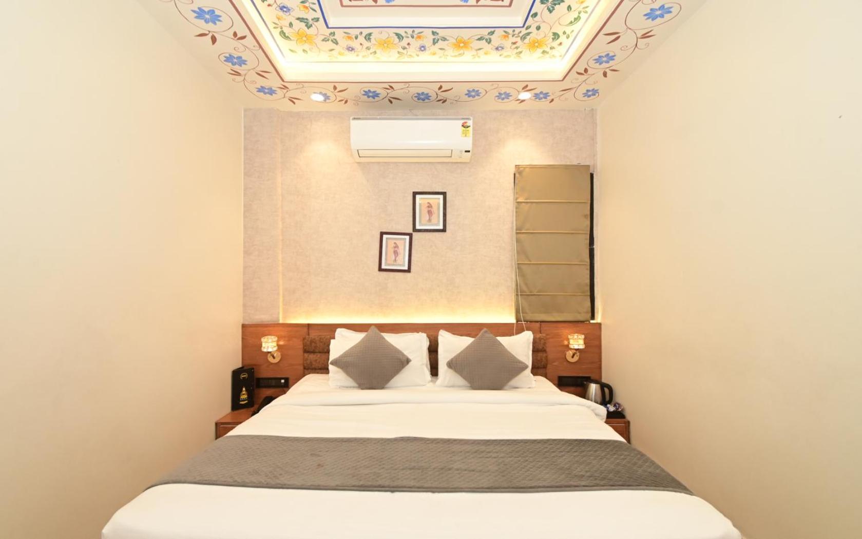 Hotel Rr 62-Jaipur City Centre Hotel Dış mekan fotoğraf